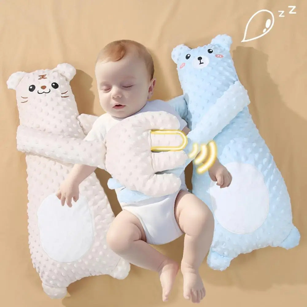 Almohada Antigases para Bebé | Mano de Peluche con Control Remoto para Calmar y Acompañar el Sueño Infantil
