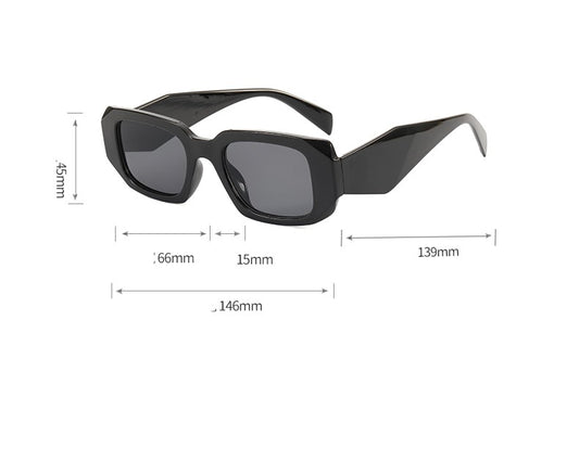 Gafas de sol de marco grande, retro a la moda.